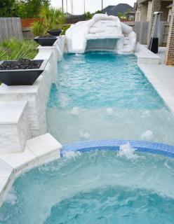 Private Houston Oasis Waterfall Pool Hot Tub - Tomball - 7