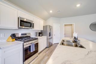 Family Home with Large Yard and Patio in Broken Arrow! - 3