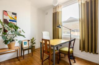 Sunny 1BR in Greenwich, Near Park & Market - Londra - 5