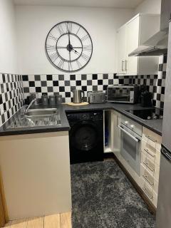 2 bed apartment Liverpool city centre - 7