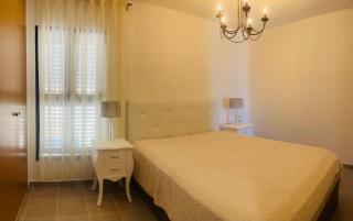 Cozy apartments with pool and sea views - 3