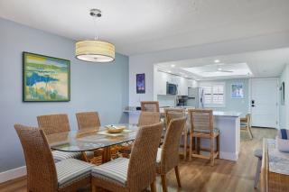 Upgraded Walk Out Residence at Pointe Santo- Resort Grade Amenities, Gulf Views, and Much More! - Sanibel - 3