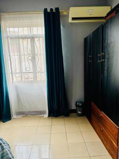 Fully furnished 1BR Apartment - Dar es Salaam - 9