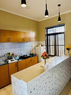 Fully furnished 1BR Apartment - Dar es Salaam - 8
