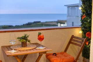 Isula SeaView Apartments - 4