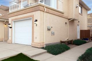 Paradise Canyon Golf Resort - Luxury Condo M401 - Lethbridge - 9
