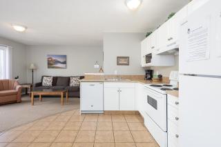 Paradise Canyon Golf Resort - Luxury Condo M401 - Lethbridge - 5