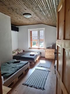 Chata Parnica v objeti slovenskych hor - 4