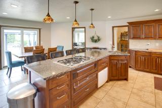 Hike, Golf, Ski and More Family Home in South Weber - South Weber - 1
