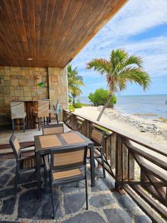 Oceans 23 - Ambergris Cay - 5
