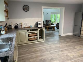 Seans Cottage - 2