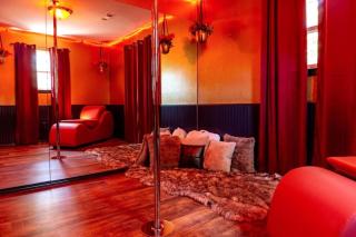 Adult BnB Eurekas House of Pleasure - Eureka Springs - 5