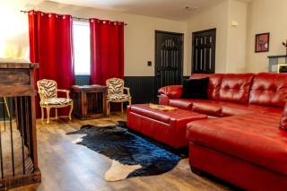 Adult BnB Eurekas House of Pleasure - 2