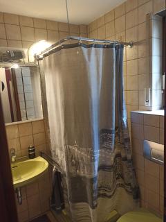 Phils cozy apartment bed and breakfast self check in near Airport - Leinfelden-Echterdingen - 9