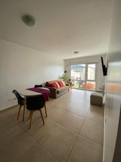 Loft céntrico y moderno con vista al lago - Bariloche - 9