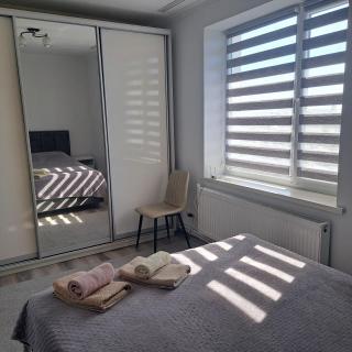 Сдаётся посуточно 2-х комнатная квартира в центре города - 5