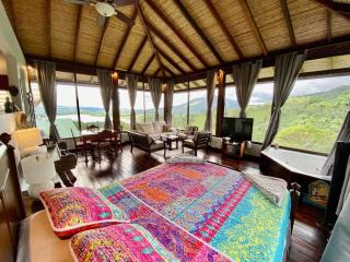 Birdsong Villa, Romantic Suite W- Jacuzzi - El Castillo de La Fortuna - 0