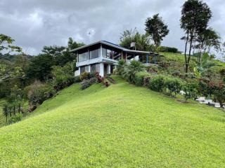 Birdsong Villa, Romantic Suite W- Jacuzzi - El Castillo de La Fortuna - 5