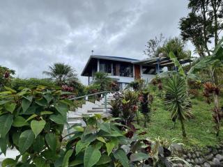 Birdsong Villa, Romantic Suite W- Jacuzzi - El Castillo de La Fortuna - 3