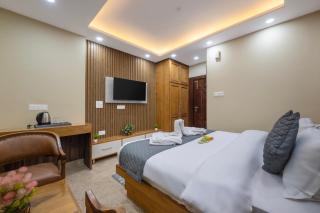 Urban homes Himalyan nature view by high rise inn - 2