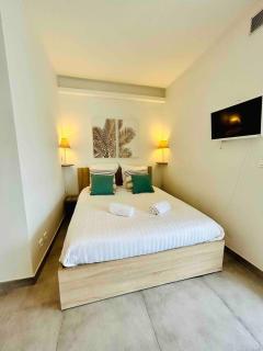 Villa d'Este - Studio 2 people - pool - 2 min to beach - Antibes - 1