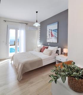 Silver Moon Villa - Achlia - 3