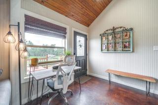 8 Mi to Dtwn Wimberley Cabin Retreat on 5 Acres! - Wimberley - 7