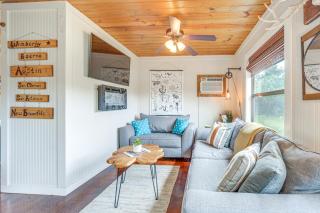 8 Mi to Dtwn Wimberley Cabin Retreat on 5 Acres! - Wimberley - 5