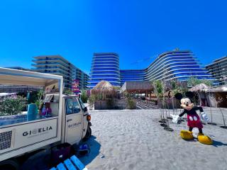 WHITE TITANIC LUXURY Sea View & Studios - Mamaia Nord – Năvodari - 9