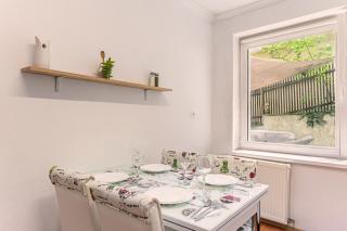 Apartament cu Gradina la Casa Alemar - Braşov - 7