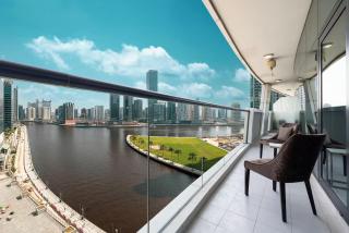 Bay's Edge, Luxury Canal View 2BR in Business Bay - 1