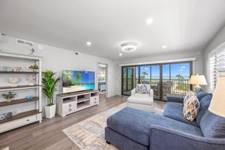 Tarpon Beach 206 condo - 3