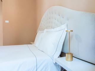 Luxury Sant'Ambrogio Apartment - Milan - 6