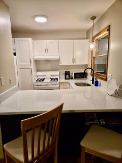 Seaside Serenity 2-Bed Condo, Beach badges and parking - Seaside Heights - 8