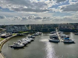 Luxury Loft Condominiums Hotel Wyndham Nordelta - 1