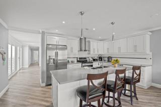 Silver Palm Retreat - 5