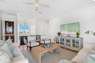 Casa Bella by Stay on 30a, Gulf Views-Golf Cart! - Seagrove Beach - 4