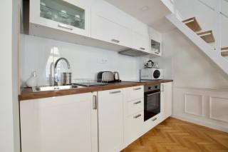 Luxury Apartment by Hi5- Best Location - Budapest - 6