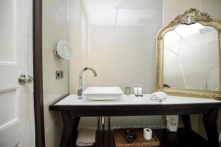 Classic styled apartment - Barcelona - 8