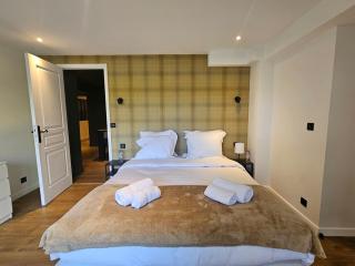 Somptueuse Villa à 5 minutes de Deauville, 18 couchages, piscine, billard, salle de jeux - 2