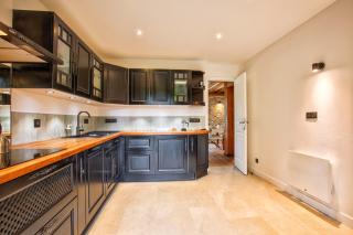 Somptueuse Villa à 5 minutes de Deauville, 18 couchages, piscine, billard, salle de jeux - Bonneville-sur-Touques - 8