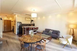 Central and Comfy Tbilisi 1BR Apartment - by Wehost - Tbilisi - 4