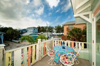 Angie's Place - Bradenton Beach - 5