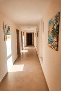 The Blue Wave Hotel - 5