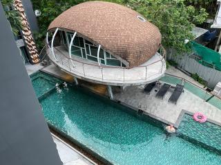 EMERALD TERRACE CONDO 52-FAMILY 1 Bedroom POOL VIEW - Strand Patong - 2