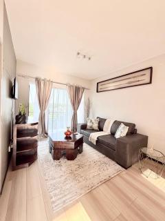 Broadacres Apartment - Sandton - 6