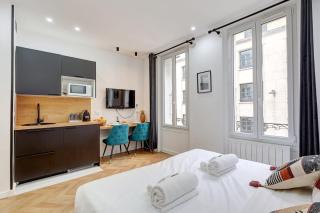 Charmant logement renove proche des champs with AC - Parijs - 0