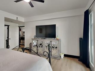 Laketown Wharf #112 - Nashville On The Beach - Panama City Beach - 2