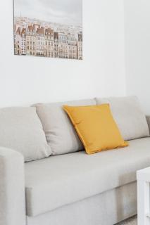 Central Studio Apartment - 6