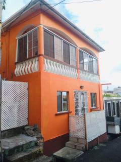 Orange Building 1 - Saint Georgeʼs - 9